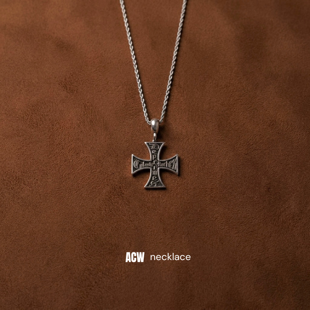 Access Chopper - Necklace