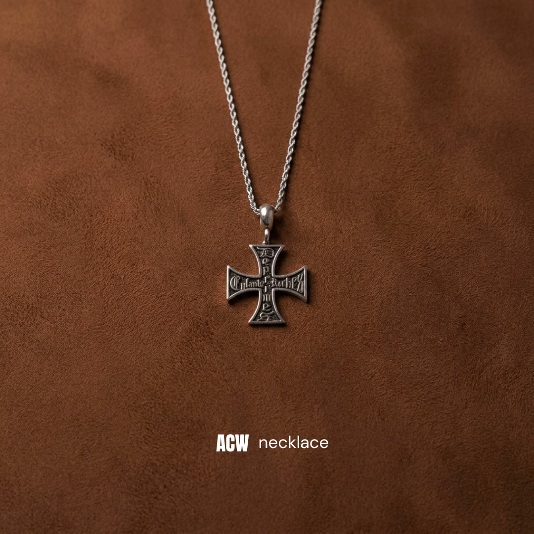 Access Chopper - Necklace